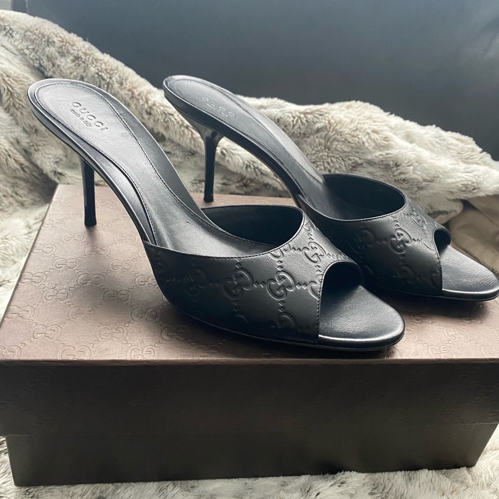 GUCCI BLACK GUCCISSIMA ALEPPO PEEP TOE HEELS